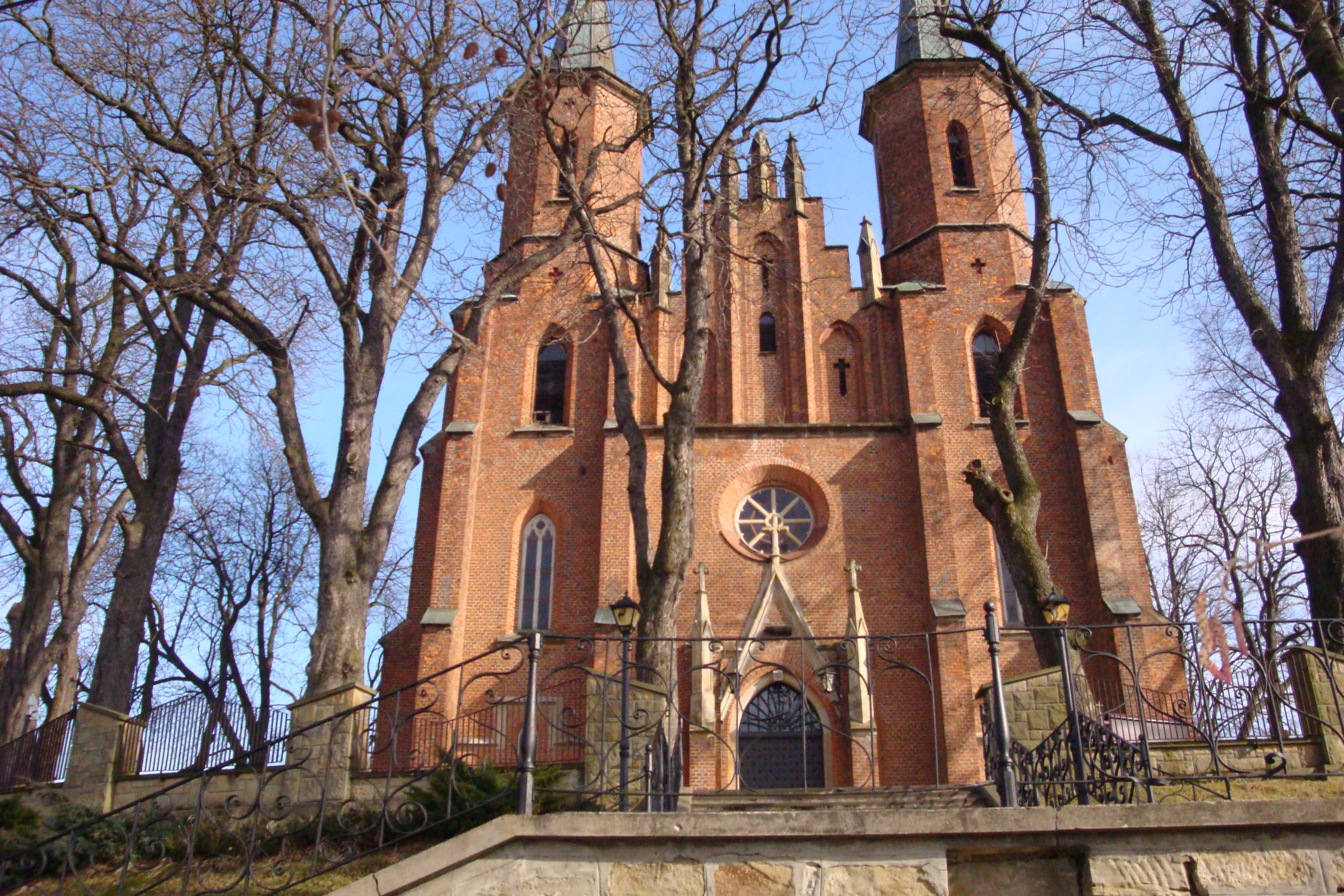 Historia parafii w Łużnej